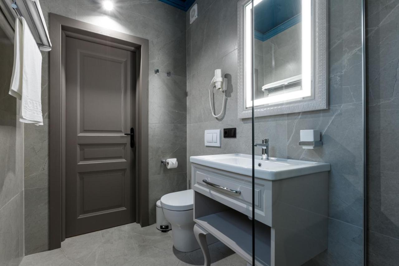 צ'יסינאו Richmond Hotel מראה חיצוני תמונה