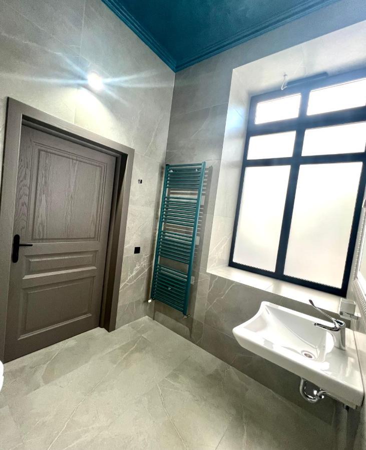 צ'יסינאו Richmond Hotel מראה חיצוני תמונה